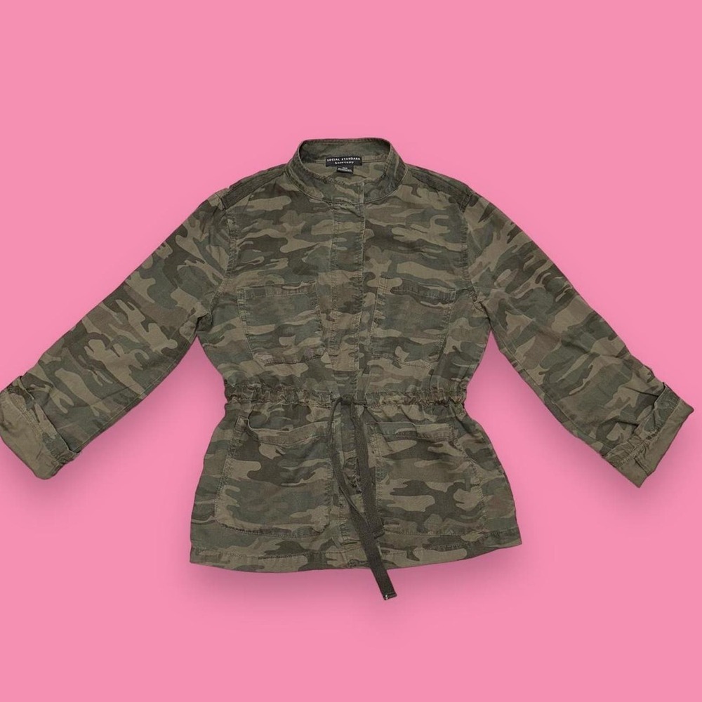 Social Standard by Sanctuary Camo Safari Snap Button Drawstring Jacket Size M